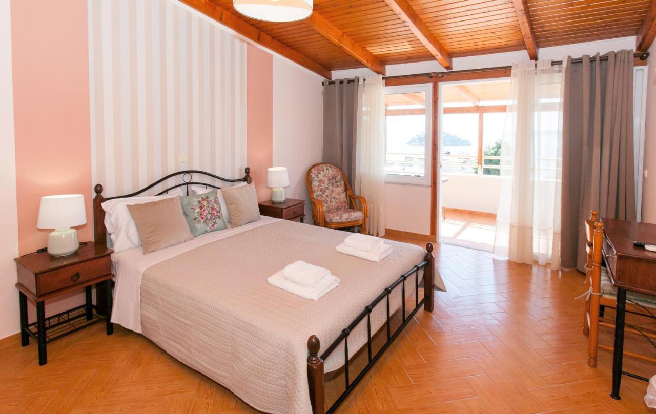 Hotel Thetis Tolón
